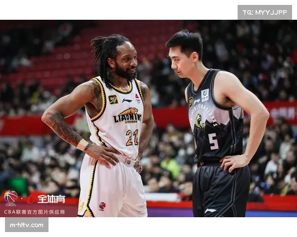 青岛男篮客场击败辽宁本钢 吕俊虎单节四记三分成取胜奇兵